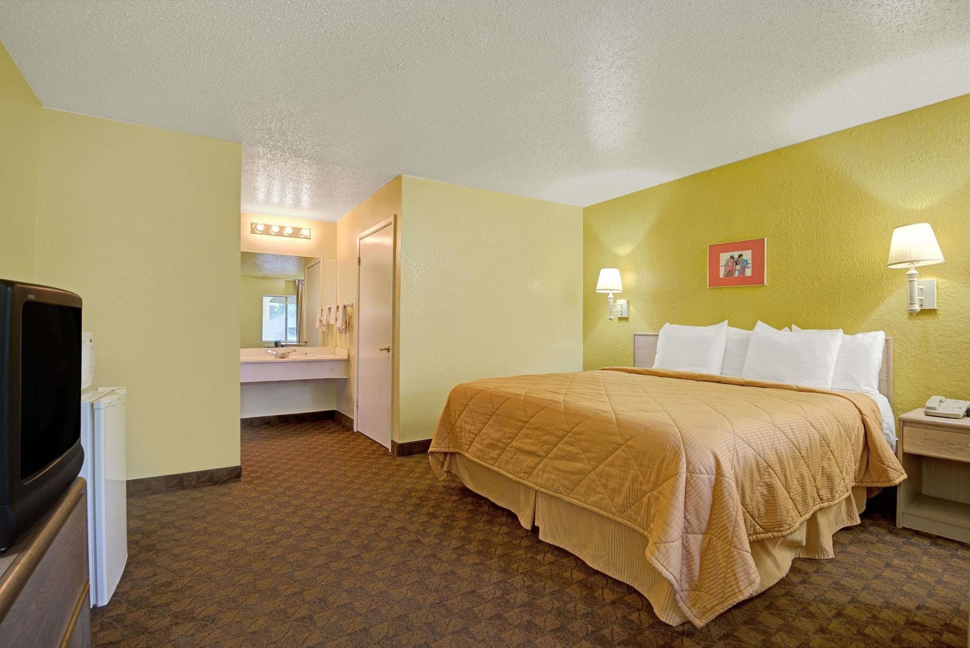 White Rock Inn San Marcos Bagian luar foto